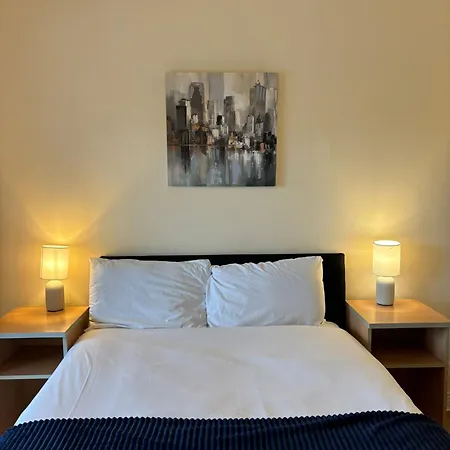 Apartamento Four Bedroom Athlone